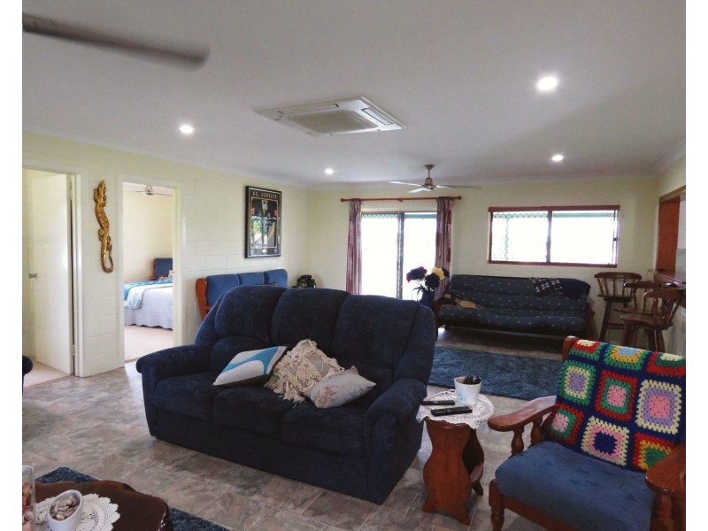173 Inveroona Road, Bowen QLD 4805