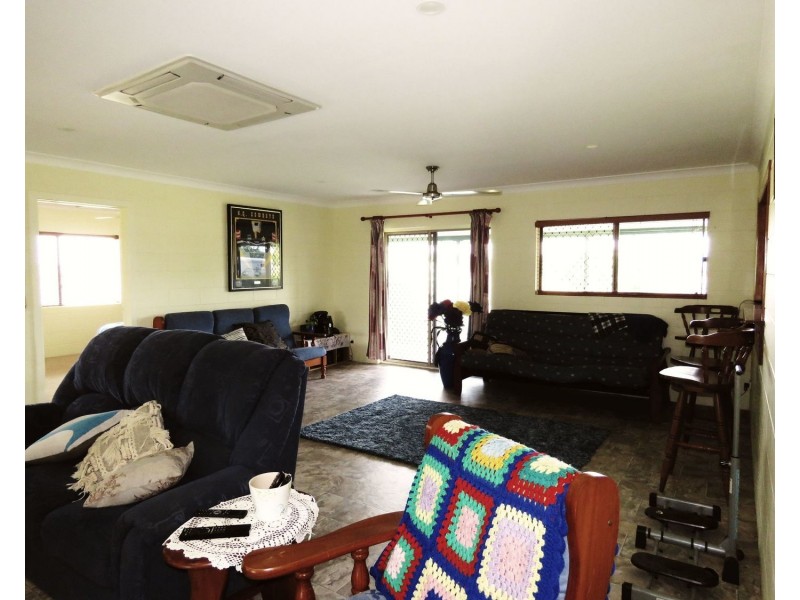 173 Inveroona Road, Bowen QLD 4805