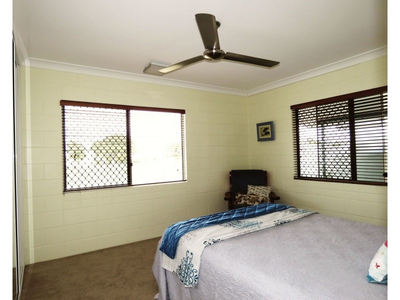 173 Inveroona Road, Bowen QLD 4805