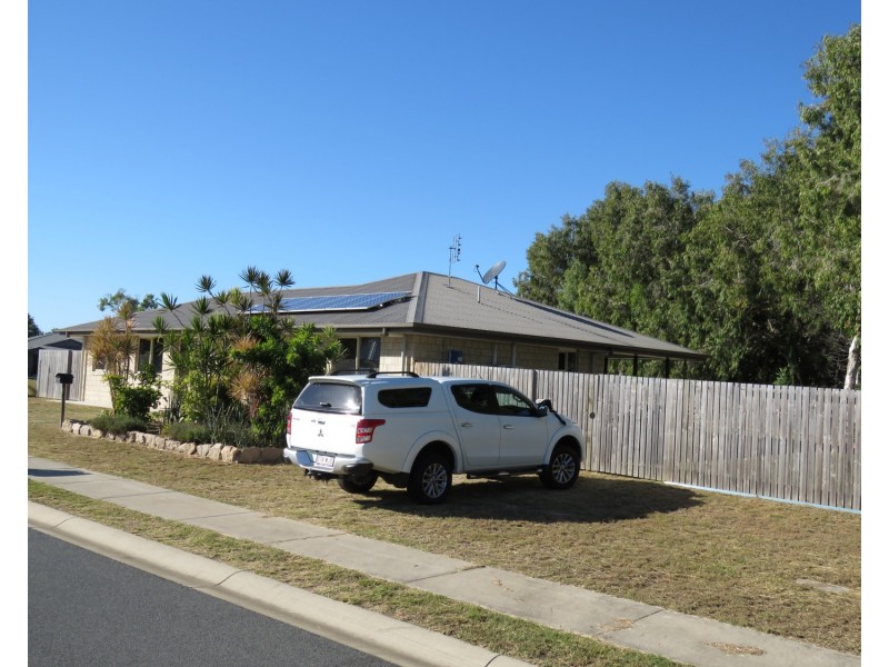 10 Tea Tree Close, Bowen QLD 4805