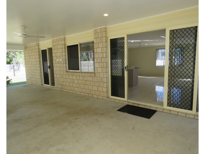 10 Tea Tree Close, Bowen QLD 4805