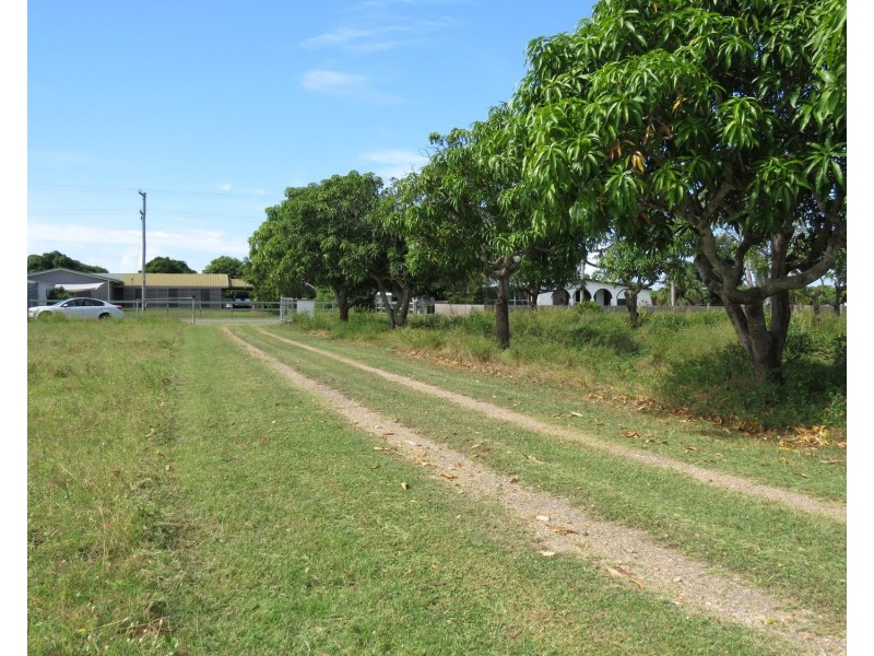 253 Kelsey Road, Bowen QLD 4805