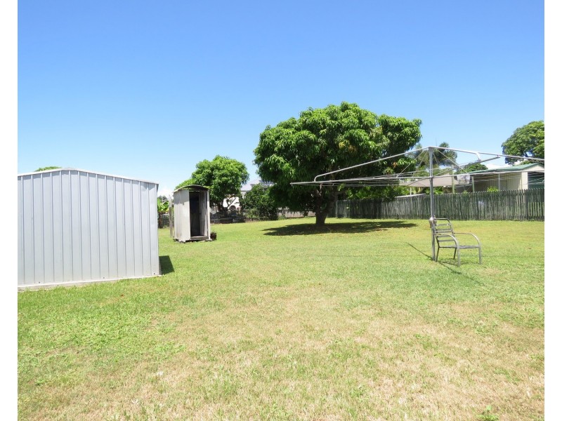 101 Powell Street, Bowen QLD 4805