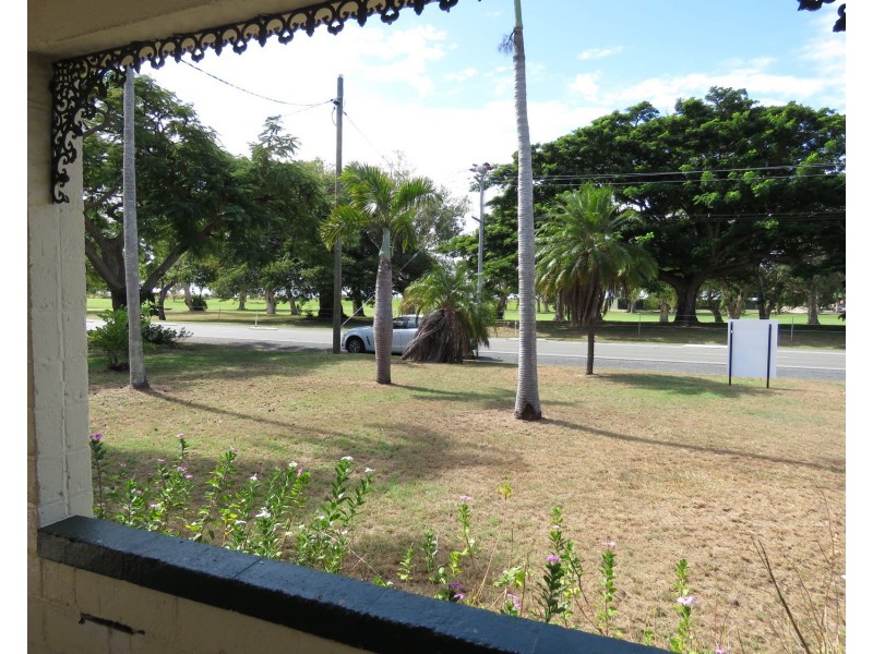 19 Golf Links Road, Bowen QLD 4805