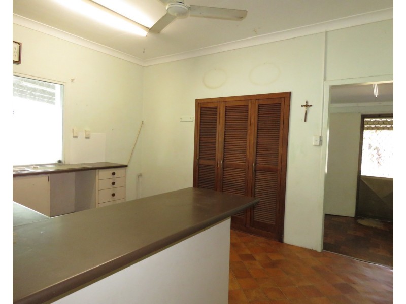 19 Golf Links Road, Bowen QLD 4805