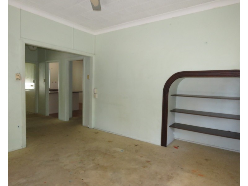 19 Golf Links Road, Bowen QLD 4805