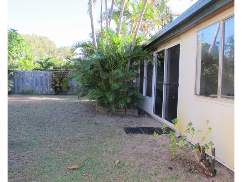 21 Golf Links Road, Bowen QLD 4805