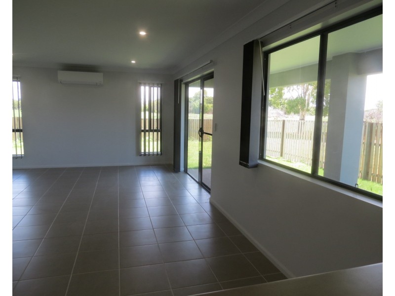 25 Duke Street, Bowen QLD 4805