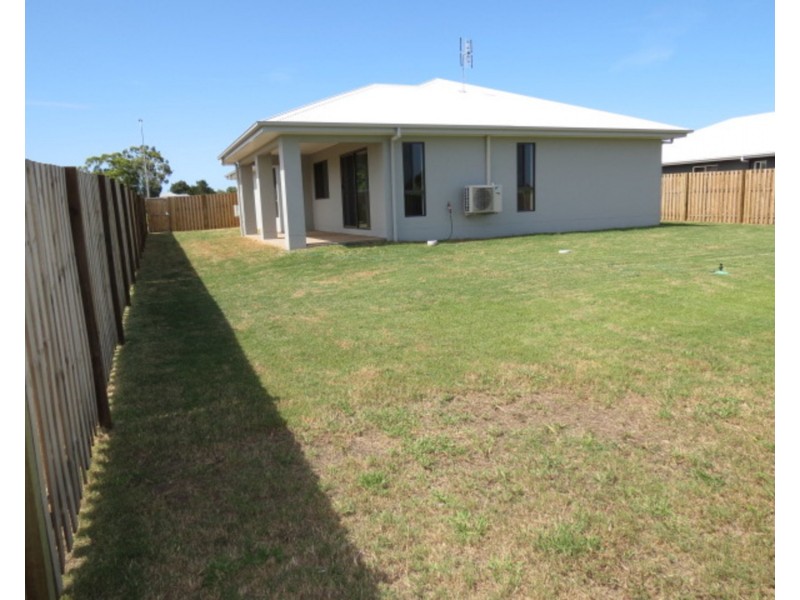 25 Duke Street, Bowen QLD 4805