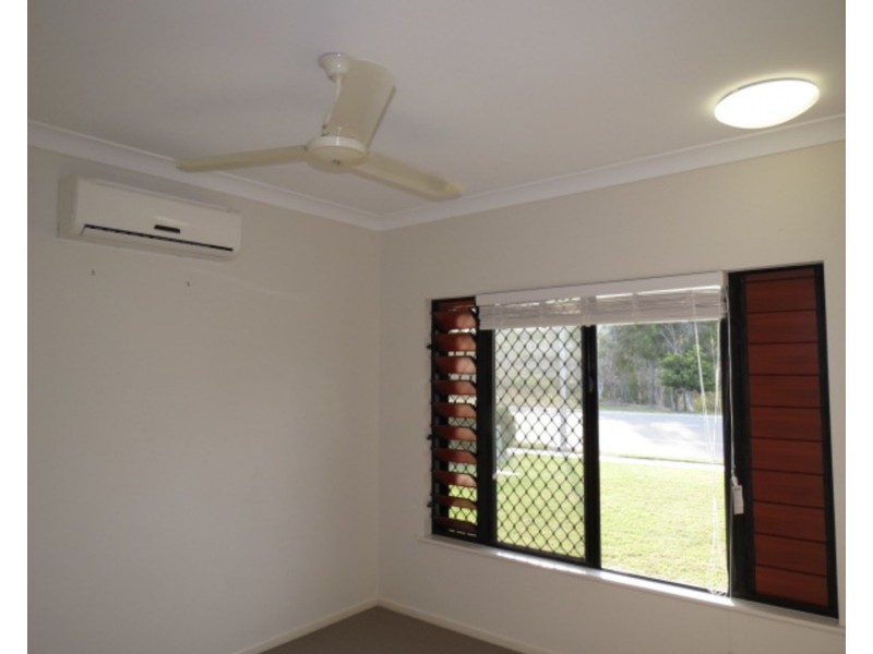 34 Scenic Crescent, Bowen QLD 4805