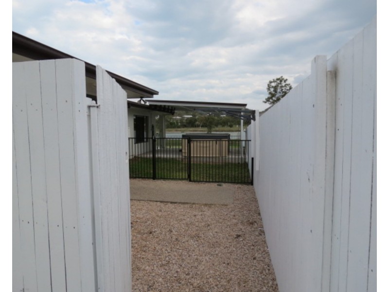 34 Scenic Crescent, Bowen QLD 4805