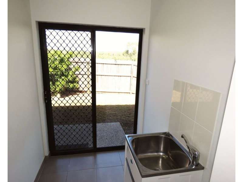 5 Harbour View Terrace, Bowen QLD 4805