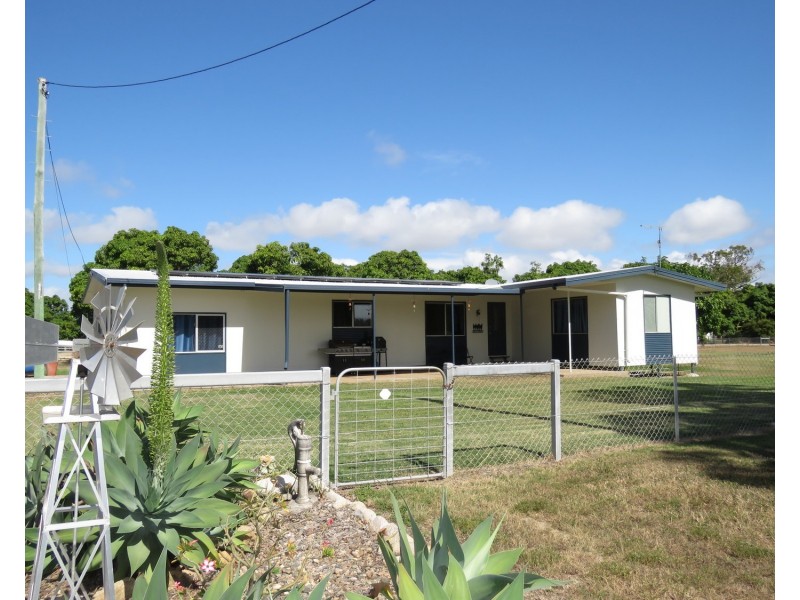 29 Telegraph Road, Bowen QLD 4805