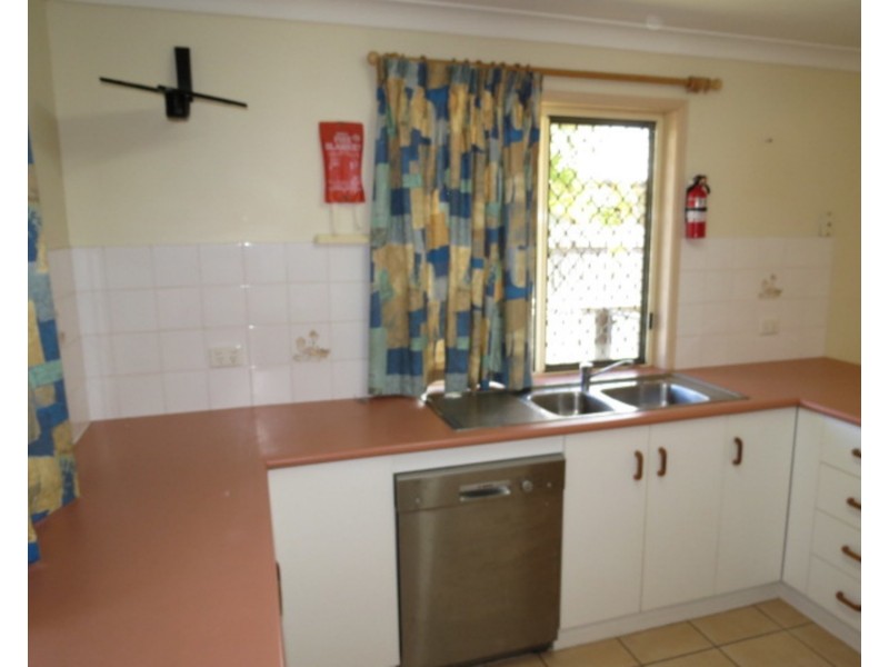 15 Dove Street, Bowen QLD 4805