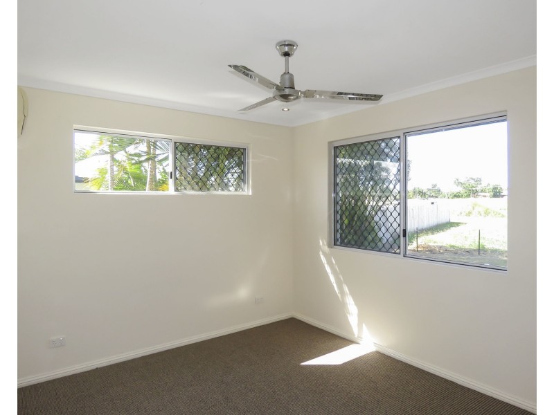 21 Hillview Place, Bowen QLD 4805