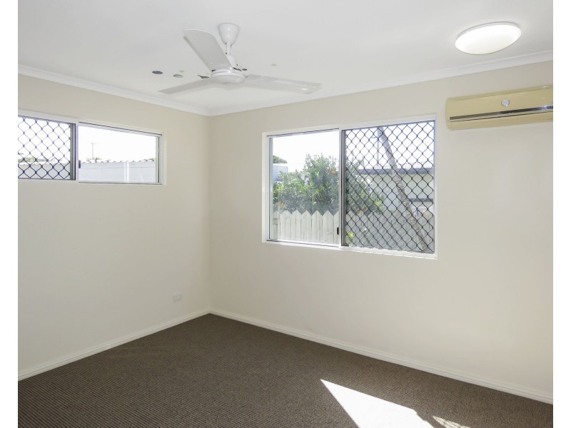 21 Hillview Place, Bowen QLD 4805