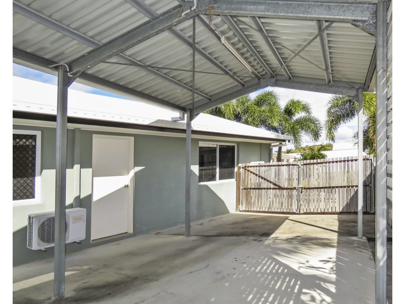 21 Hillview Place, Bowen QLD 4805