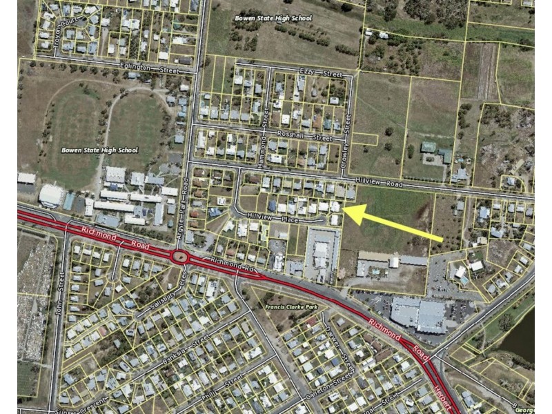 21 Hillview Place, Bowen QLD 4805
