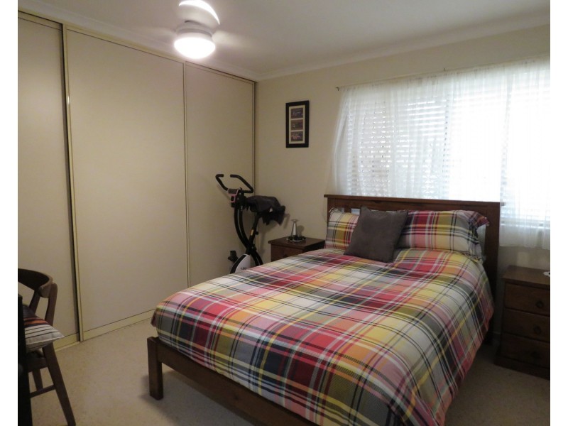 8 Dove Street, Bowen QLD 4805