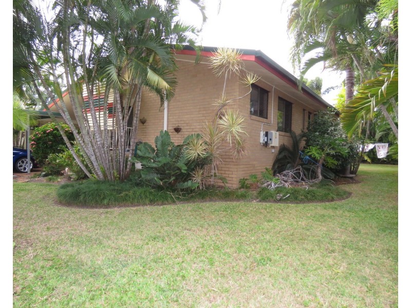 8 Dove Street, Bowen QLD 4805