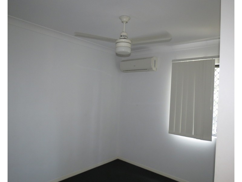 4/16 Williams Street, Bowen QLD 4805