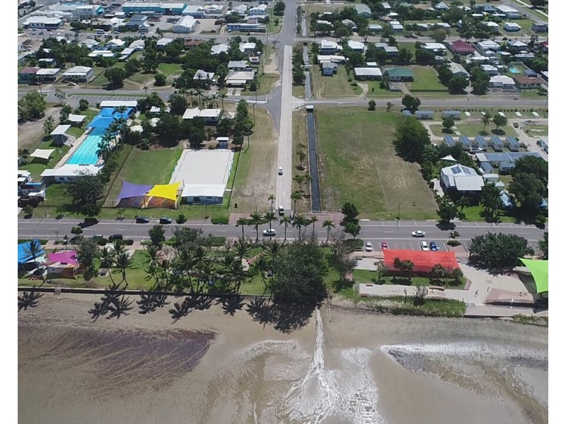 3/16 Williams Street, Bowen QLD 4805