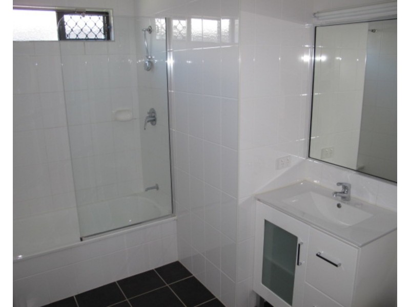 3/16 Williams Street, Bowen QLD 4805