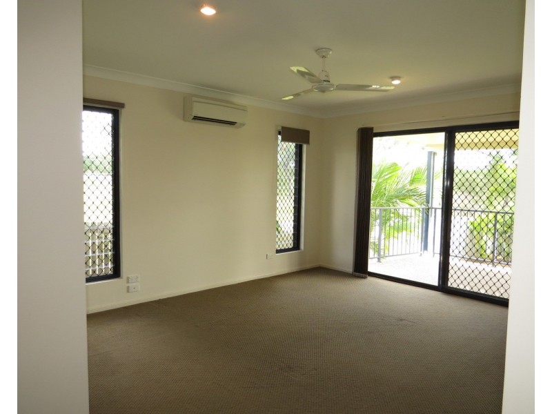 16 Fairway Drive, Bowen QLD 4805