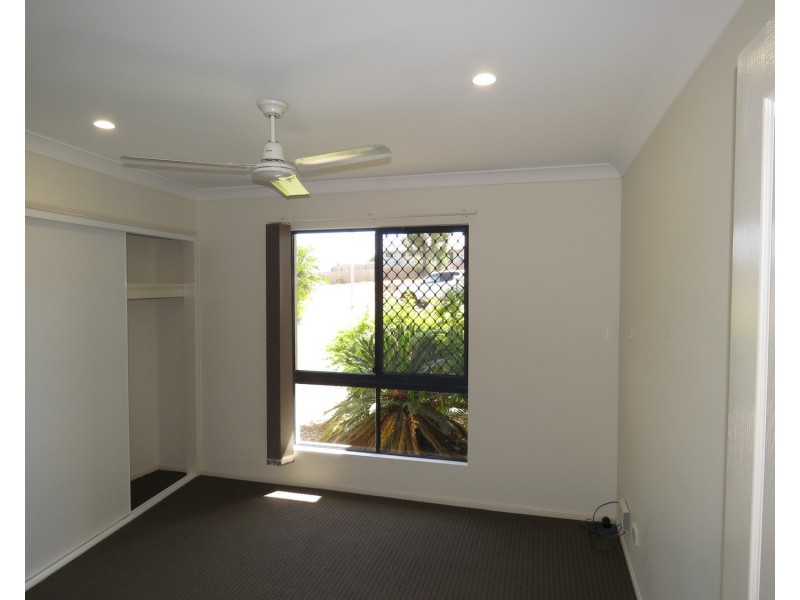 16 Fairway Drive, Bowen QLD 4805