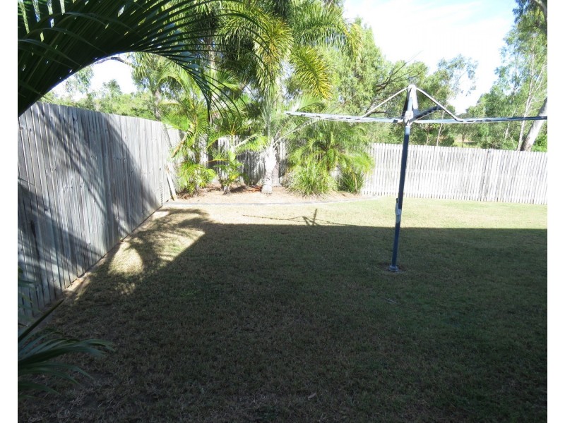 16 Fairway Drive, Bowen QLD 4805