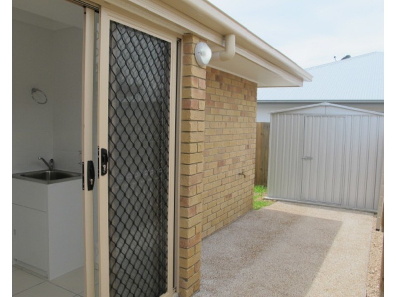 2/42 Stuart Tooth Drive, Bowen QLD 4805