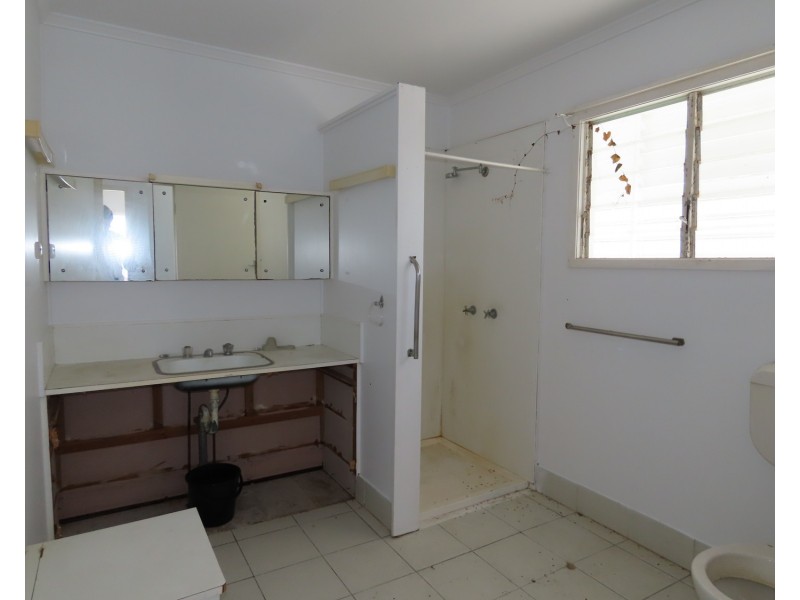 19 Casuarina Street, Bowen QLD 4805