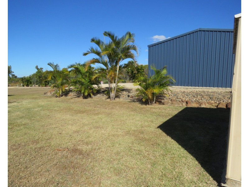 17 Bayview Crescent, Bowen QLD 4805