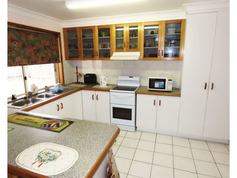 3 Toms Court, Bowen QLD 4805