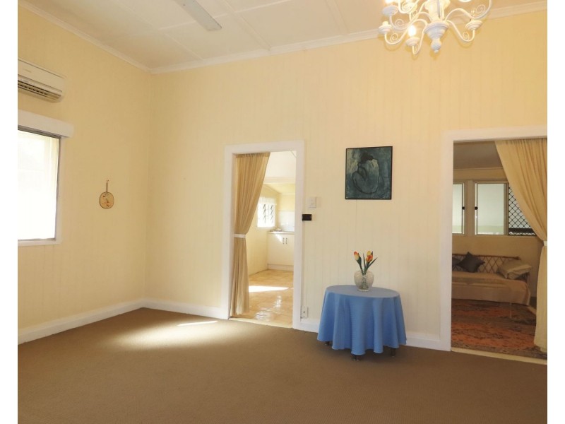 1 Holborne Street, Bowen QLD 4805