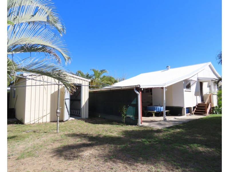 1 Holborne Street, Bowen QLD 4805