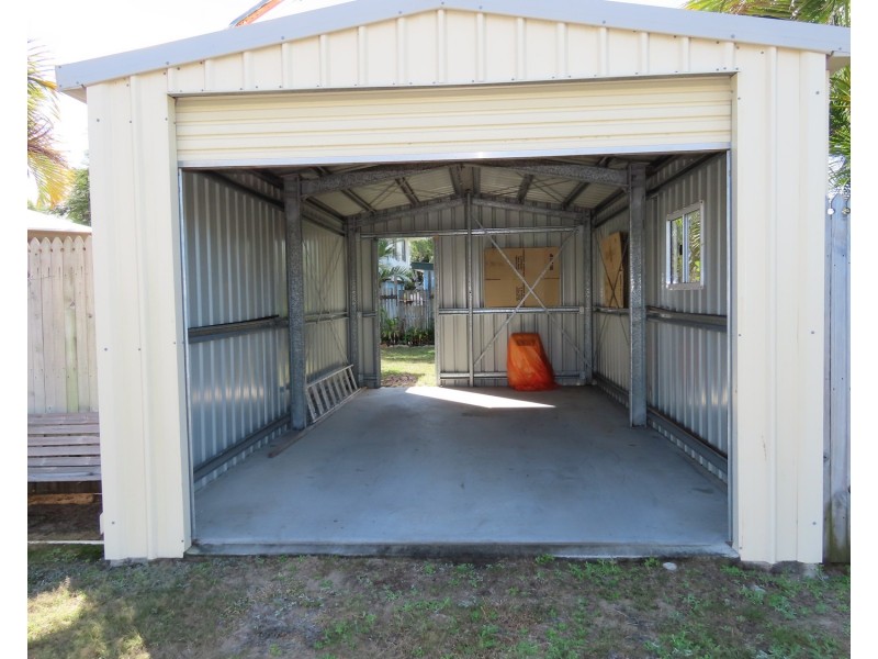 1 Holborne Street, Bowen QLD 4805