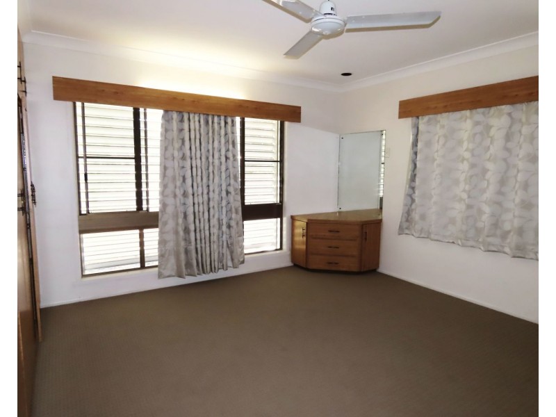 24 Gilbert Street, Bowen QLD 4805