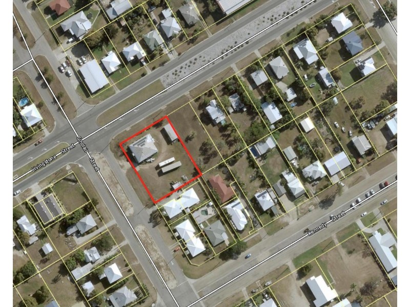 32 Sinclair Street, Bowen QLD 4805