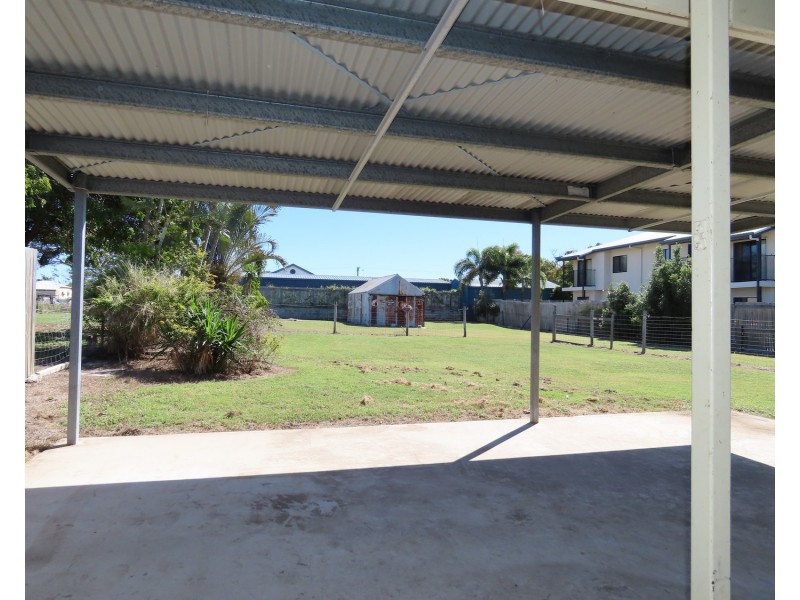 36 Poole Street, Bowen QLD 4805