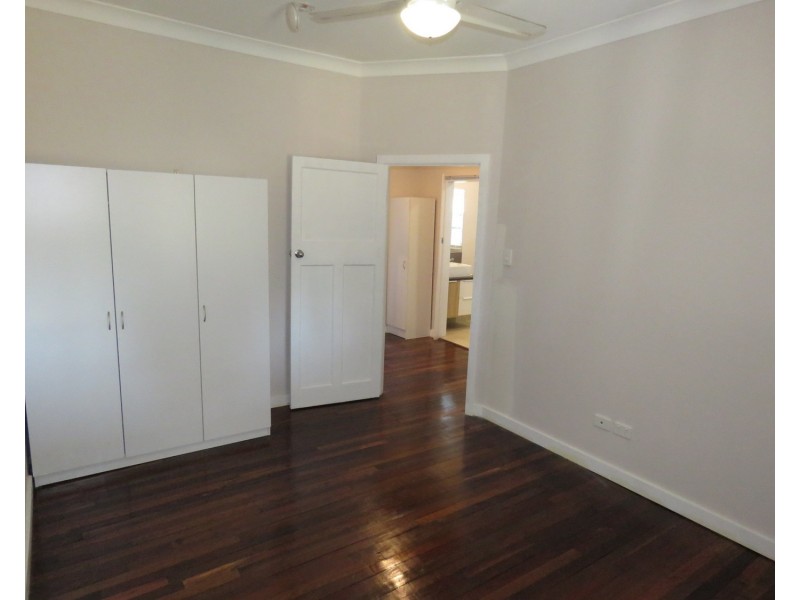 34 Brisbane Street, Bowen QLD 4805
