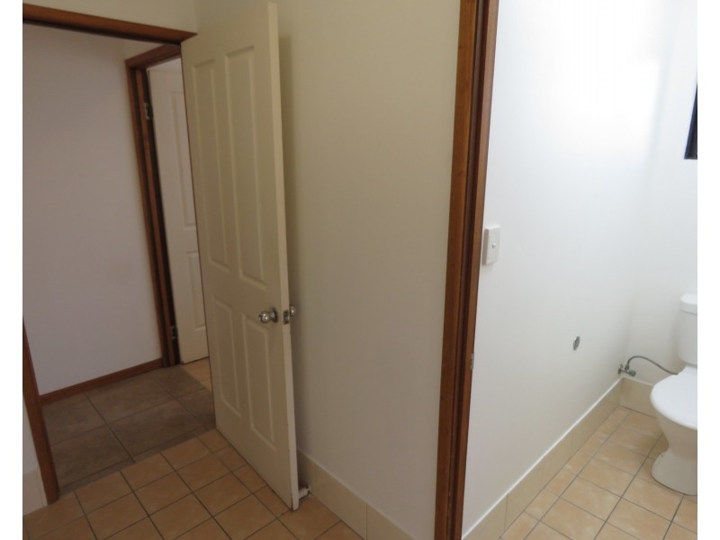 24 Crofton Street, Bowen QLD 4805