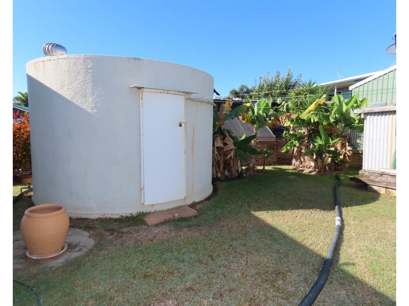 51 Whyte Avenue, Bowen QLD 4805