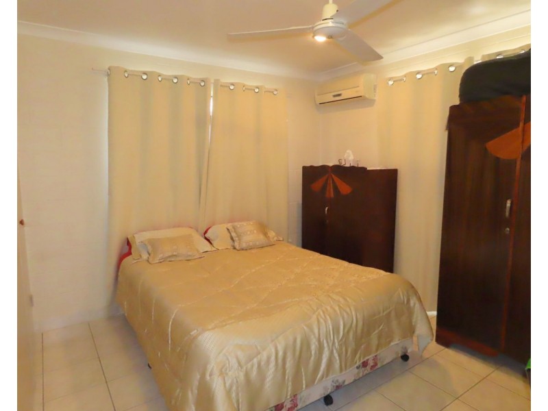 51 Whyte Avenue, Bowen QLD 4805