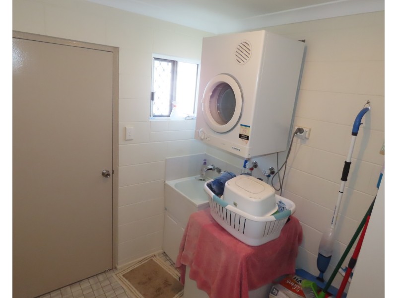 51 Whyte Avenue, Bowen QLD 4805