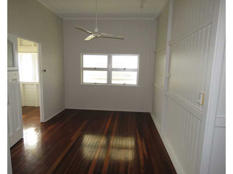 81 Gordon Street, Bowen QLD 4805