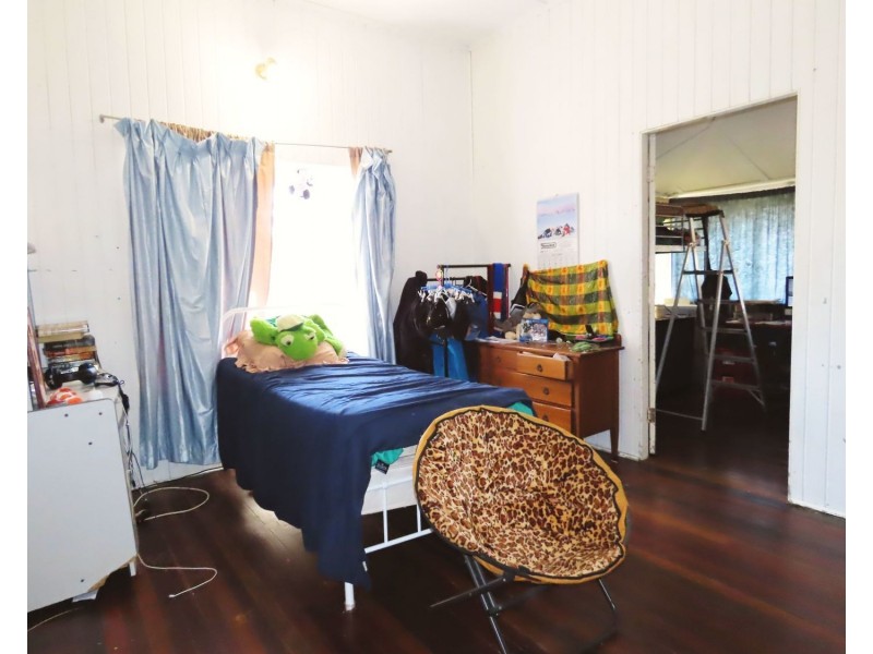 29 Gordon Street, Bowen QLD 4805