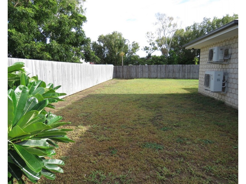 15 Wattle Crescent, Bowen QLD 4805