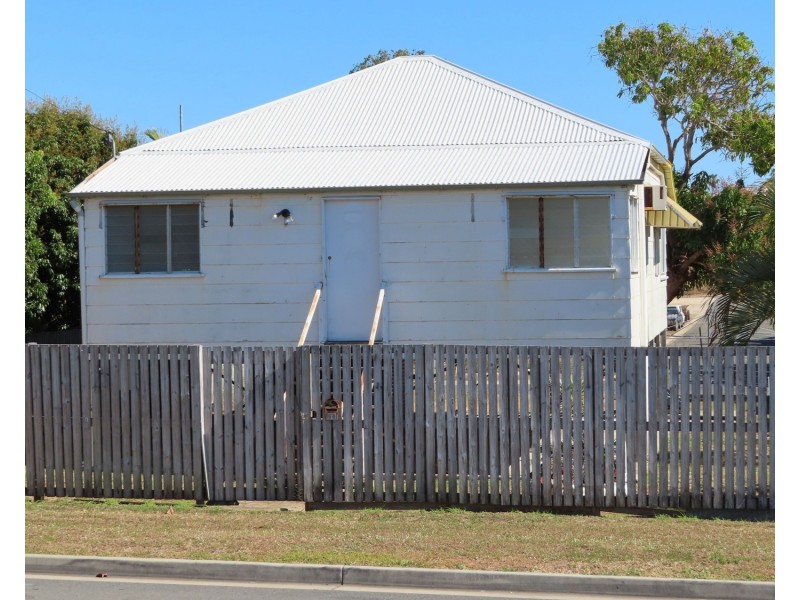 66 Livingstone Street, Bowen QLD 4805