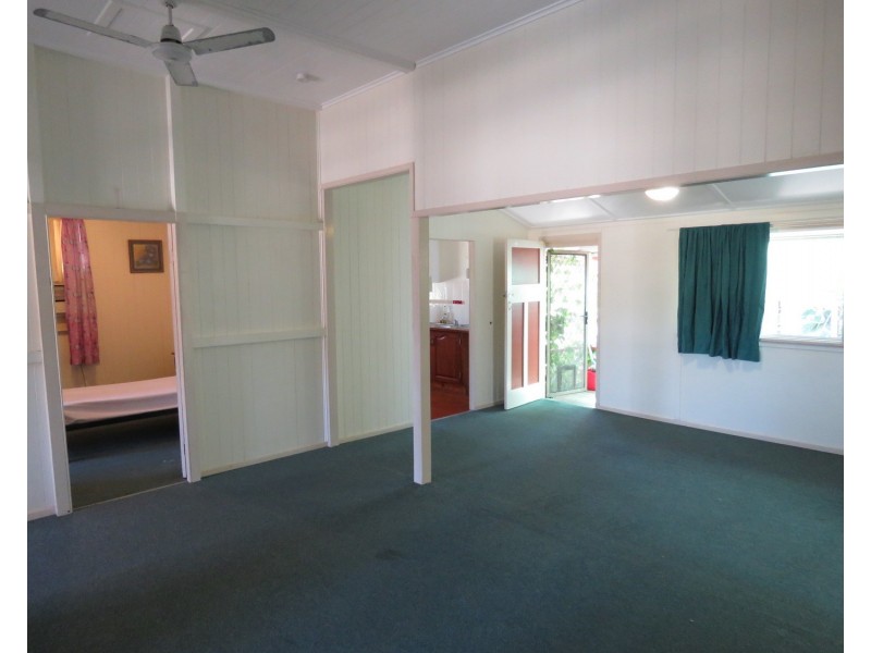 76 Dalrymple Street, Bowen QLD 4805